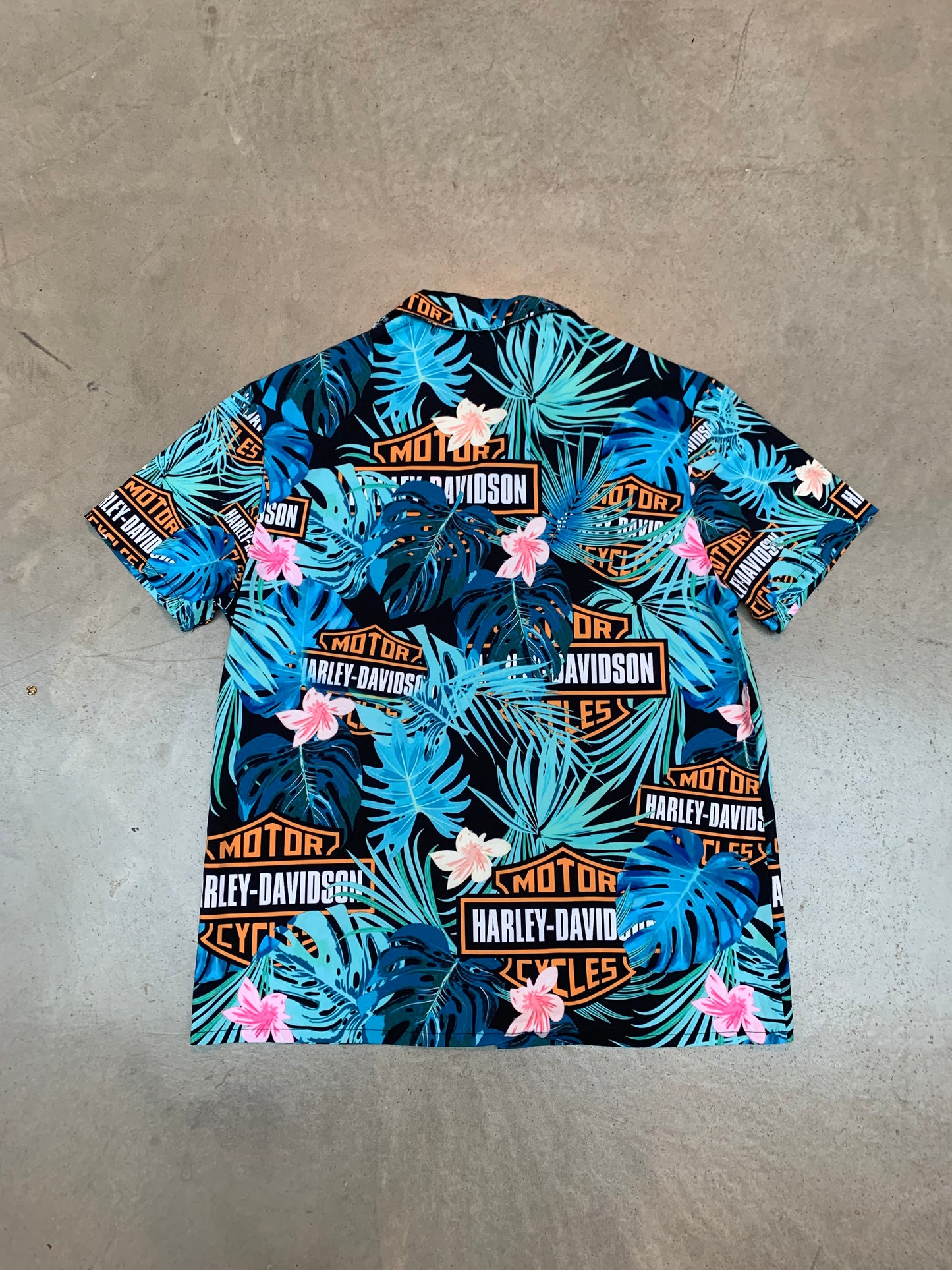 Vintage Harley-Davidson Tropical Hawaiian Style Button-Up Shirt