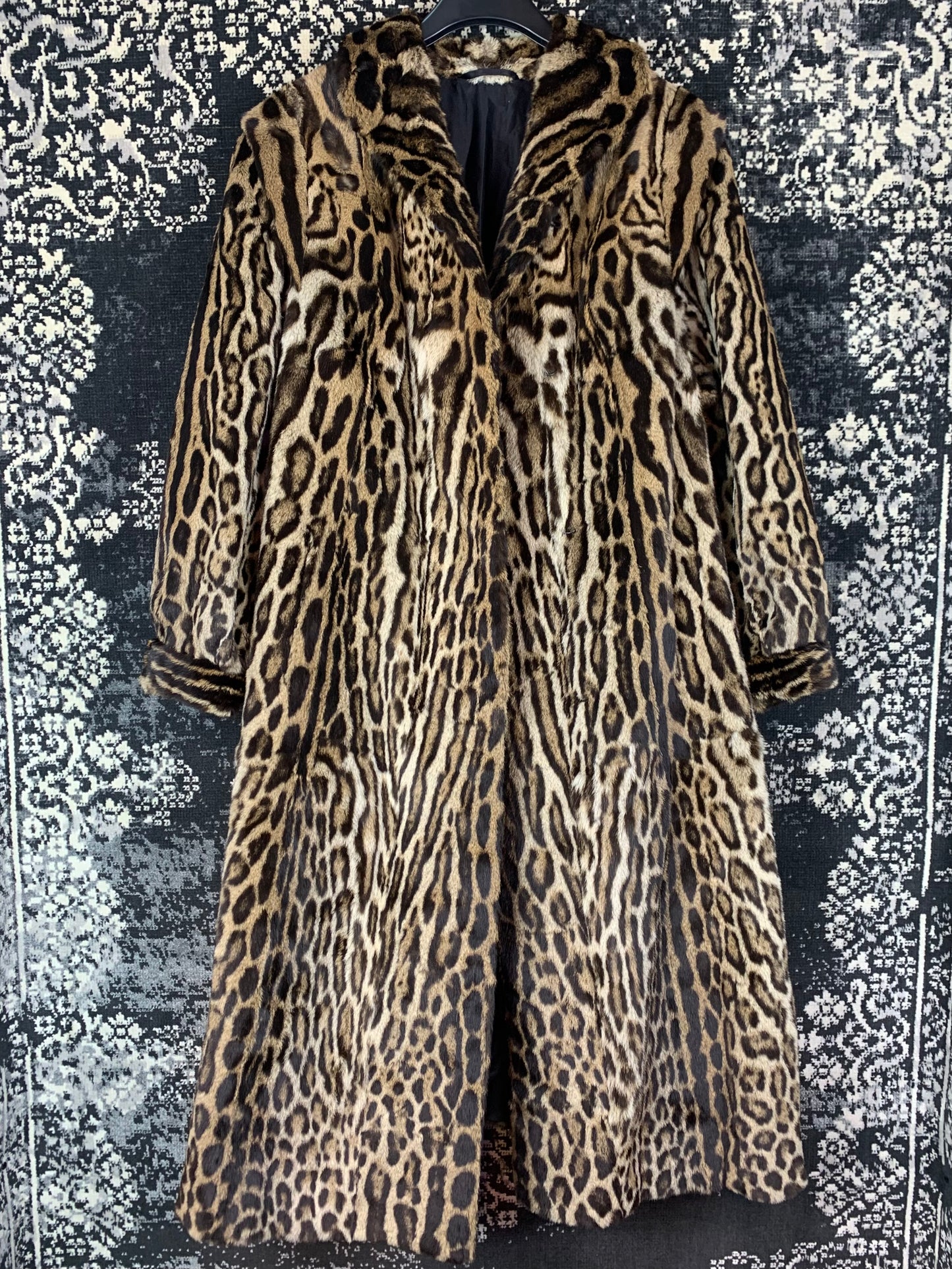 Vintage Spotted Exotic 1940s Fur Coat