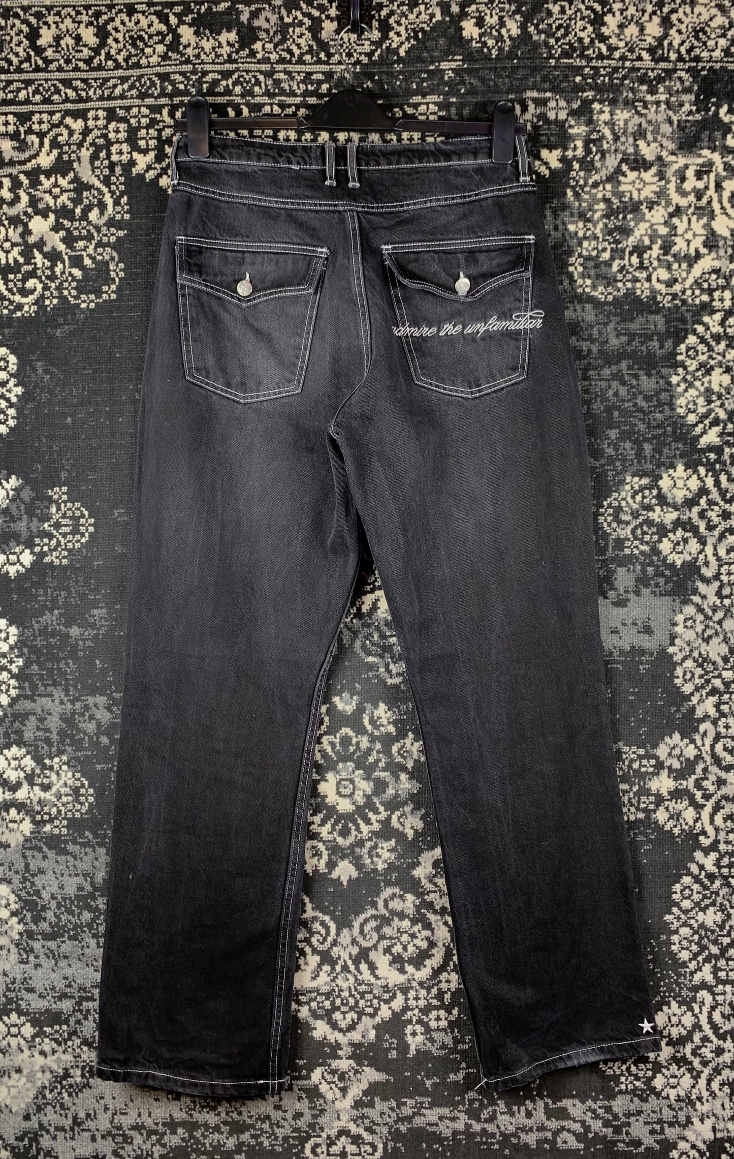 Mens Y2K Rare Humans Jeans