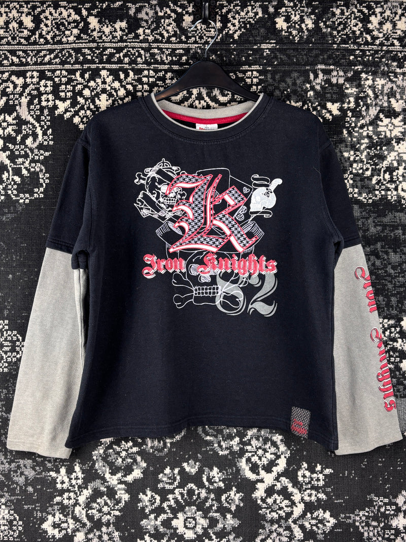 Women's Y2K Iron Knights Graphic Dark Longsleeve Shirt