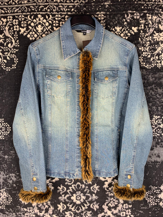 Women's Y2K Style Denim Button-Up with Faux Fur Trim