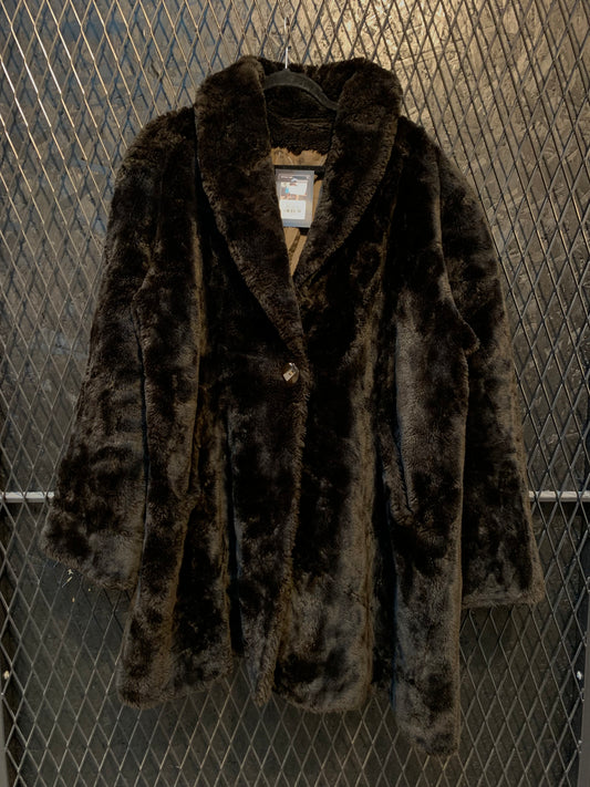 Vintage Women's Luxury Faux Fur Coat