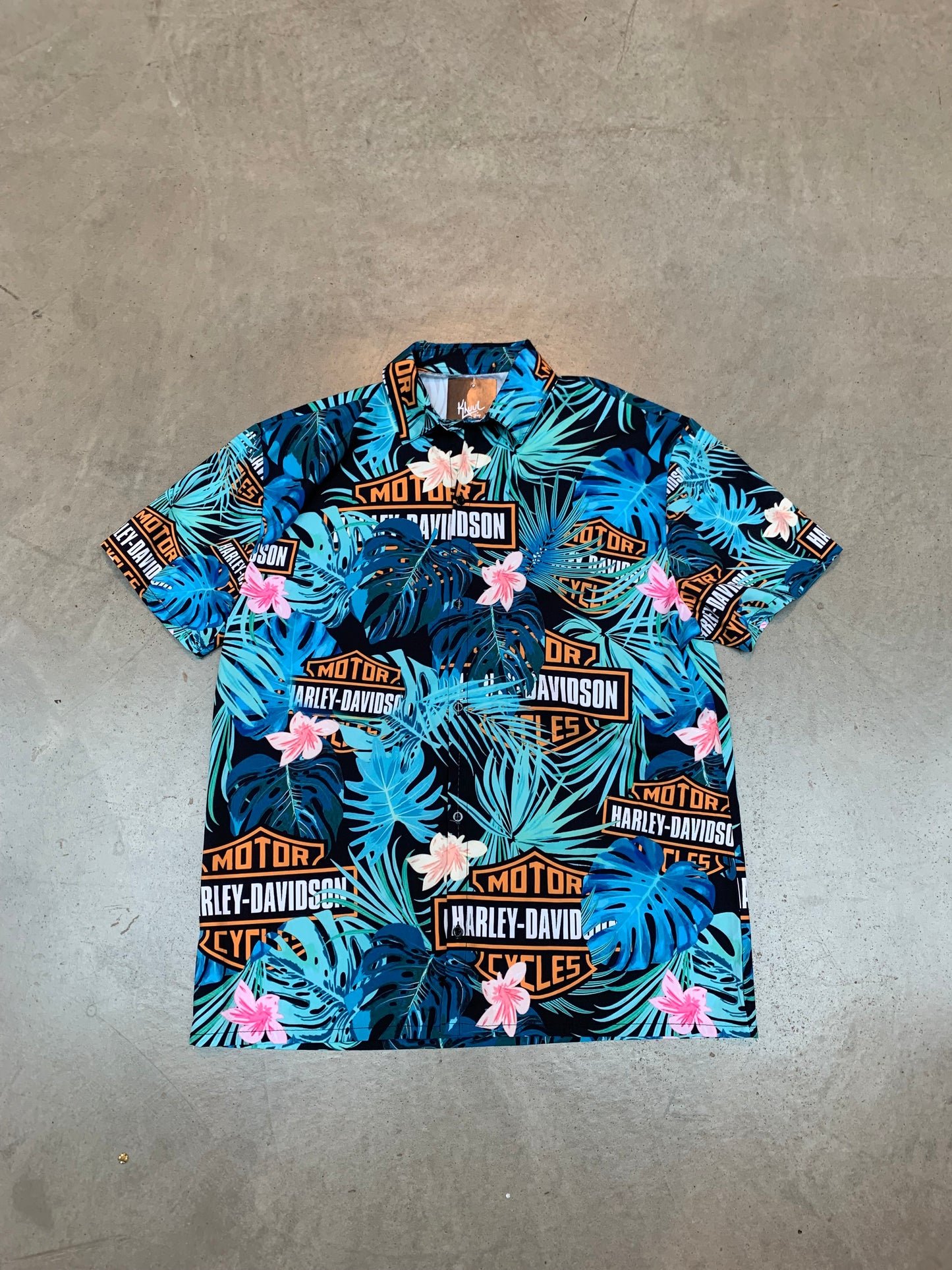 Vintage Harley-Davidson Tropical Hawaiian Style Button-Up Shirt