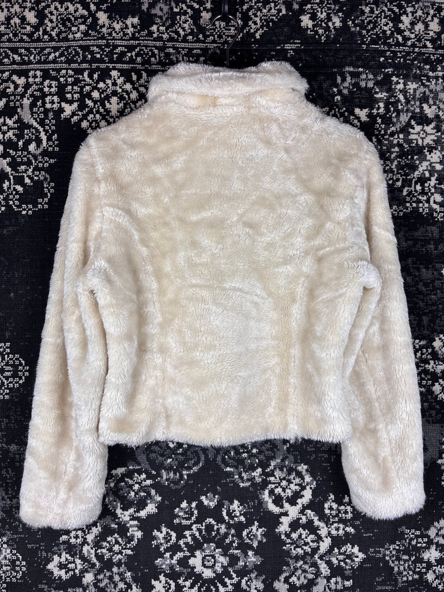 Y2K Women's Cream Faux Fur Jacket