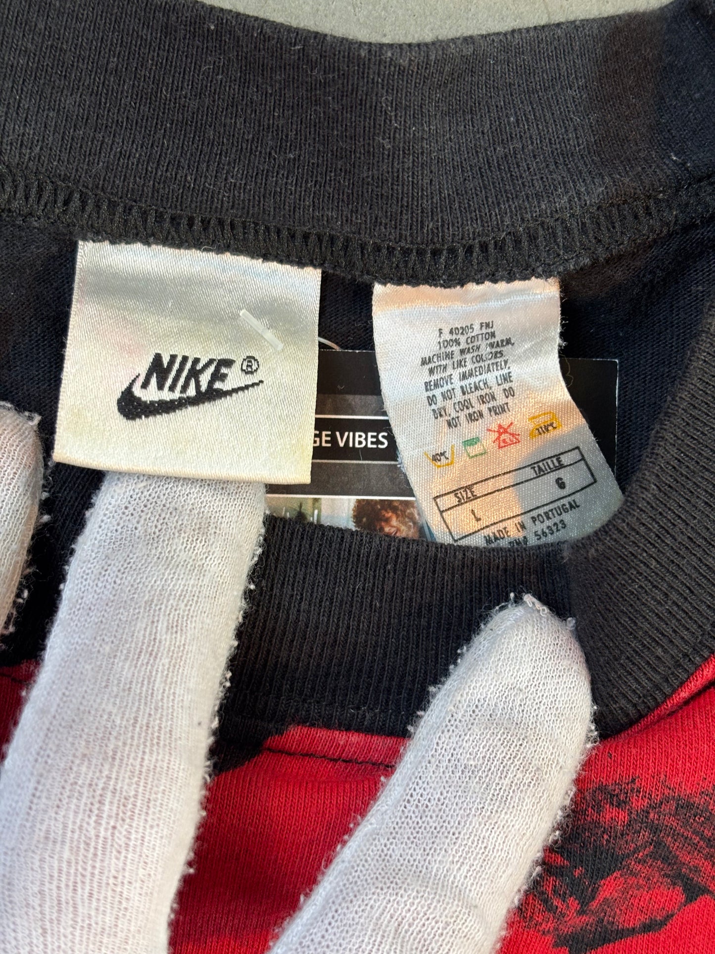 Mens Vintage Nike T-Shirt