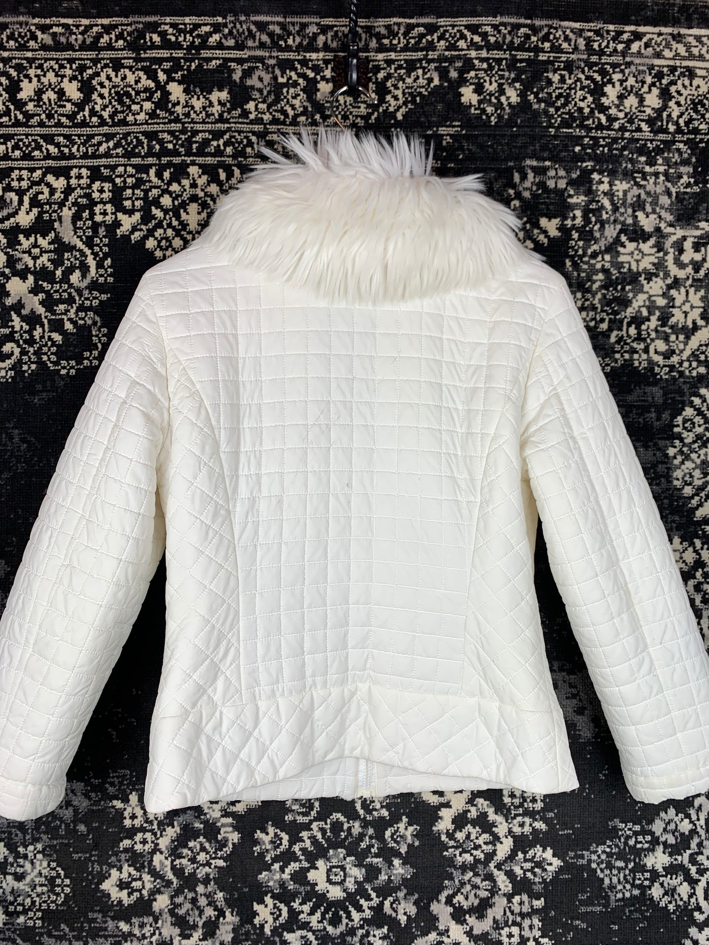 CC Y2K Women's White Quilted Zip-Up Jacket