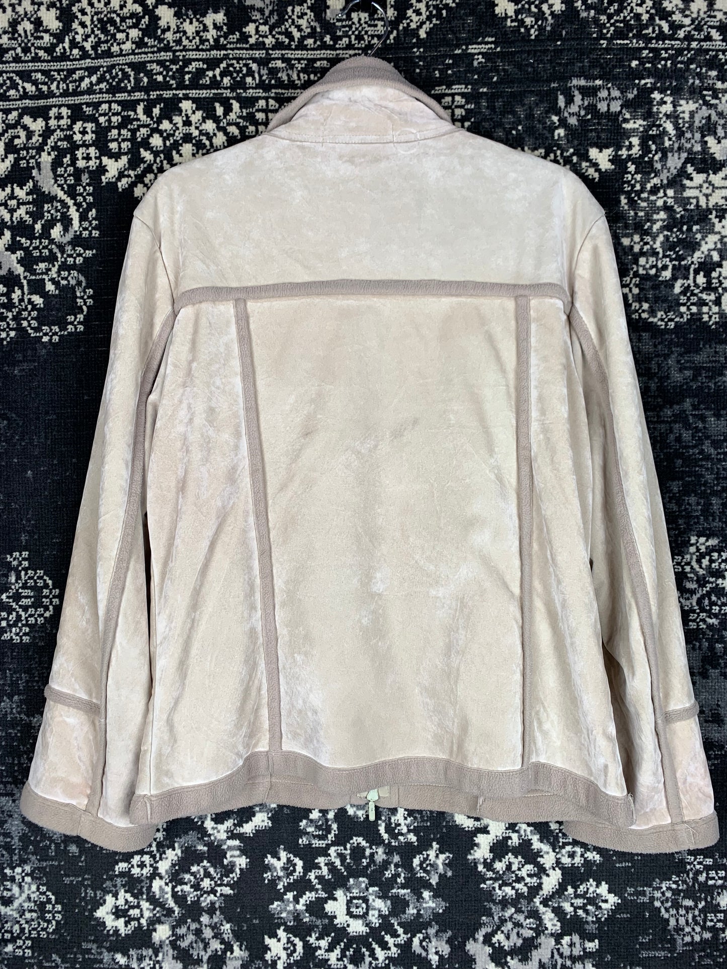 Y2K Women’s Cream Velvet Zip Up Jacket