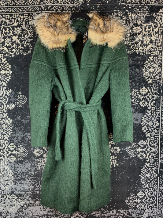 Women’s Vintage Green Wool Long Coat with Real Coyote Fur Hood