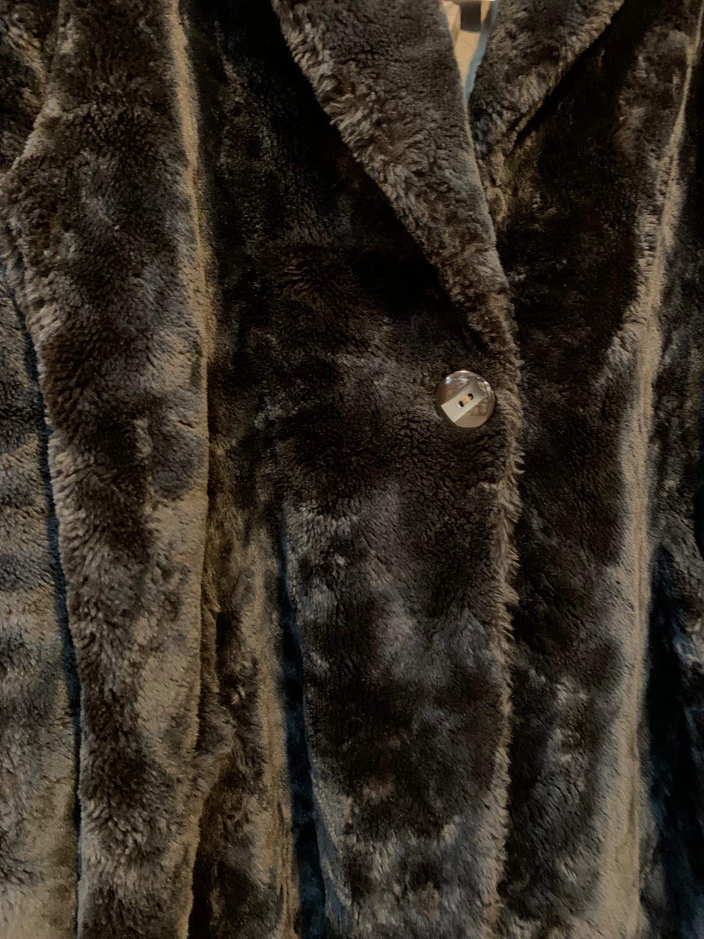 Vintage Women's Luxury Faux Fur Coat