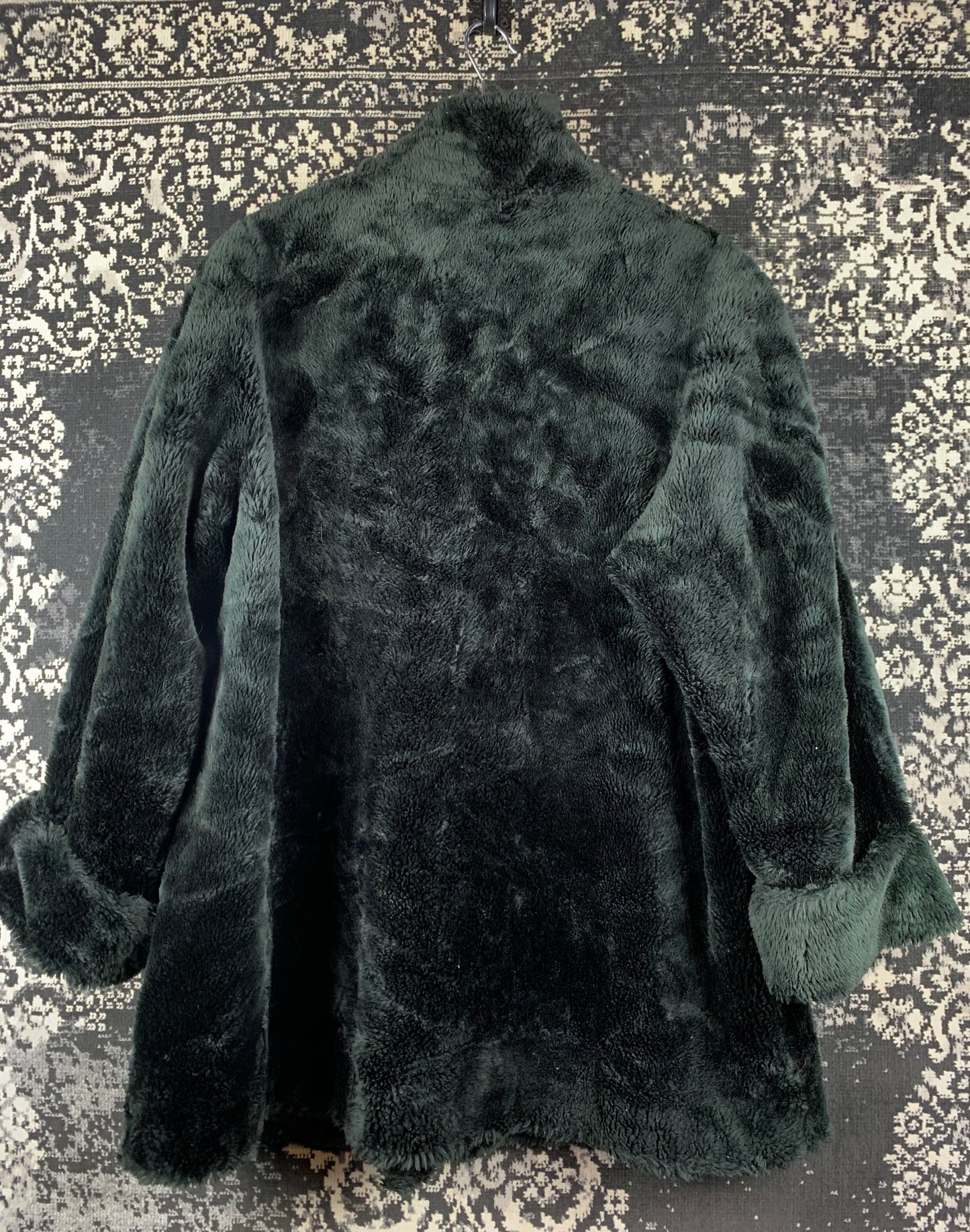 Elegant Vintage Dark Green Faux Fur Coat