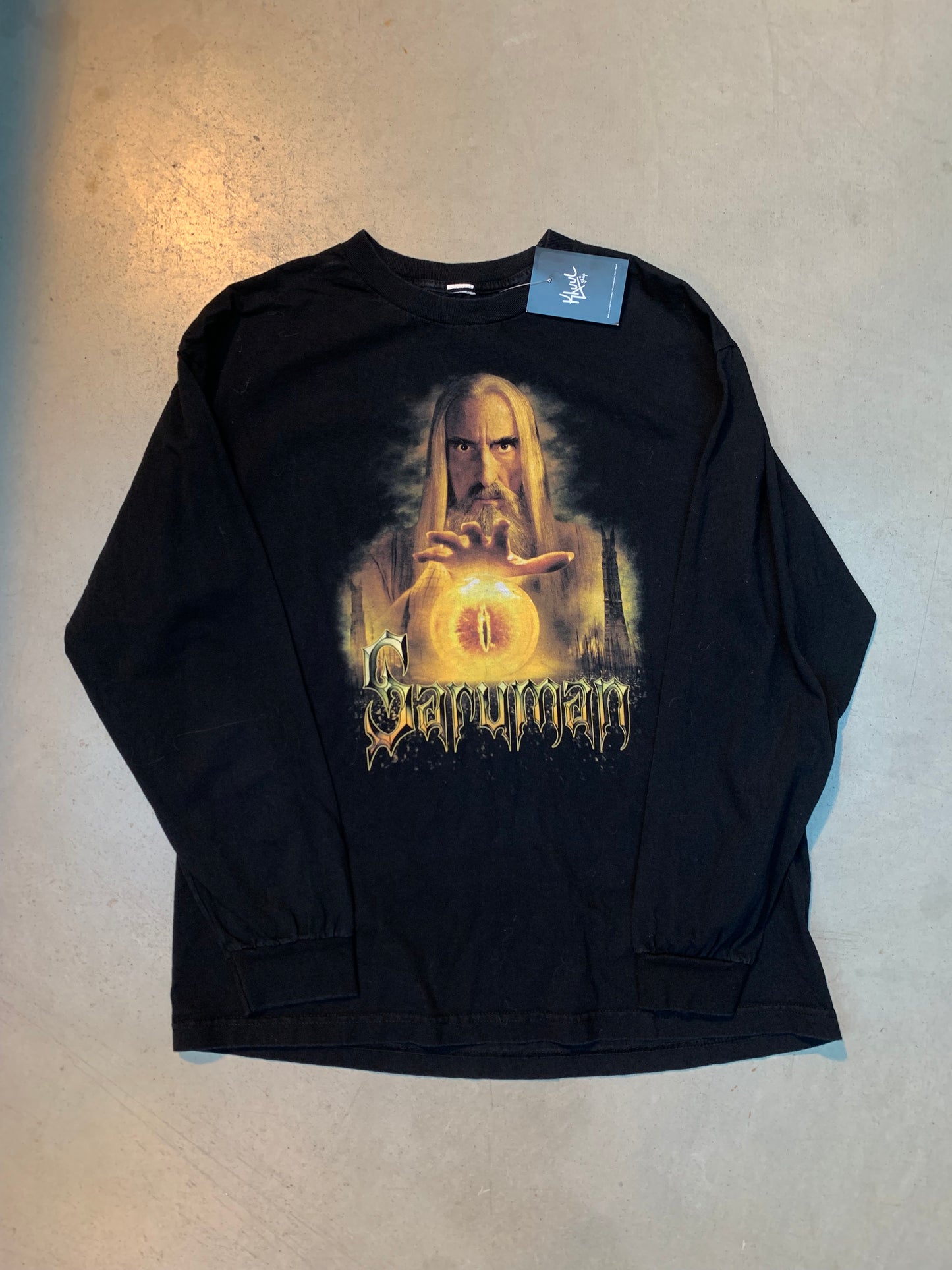 Vintage Saruman Graphic Black Long Sleeve T-Shirt